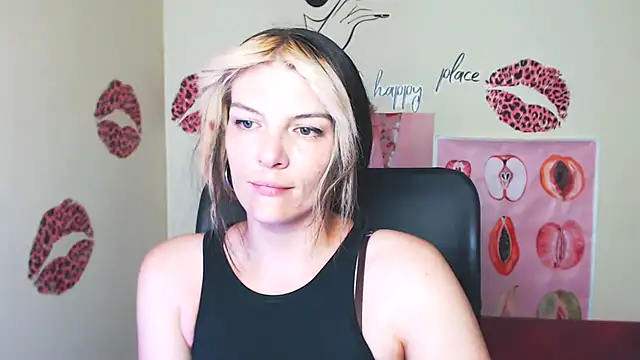 VanessaRey  online show from 06/26/26, 06:29