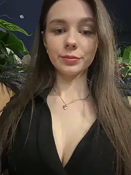 MilaBee online show from 01/19/26, 09:02