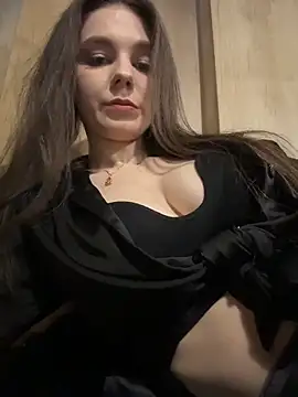 MilaBee online show from 02/16/26, 10:55