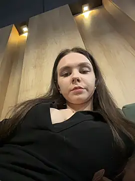 MilaBee online show from 03/02/26, 05:08