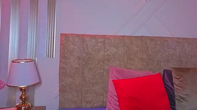 angelinarouse  online show from 06/27/26, 04:17
