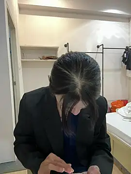 Rainbow-sweet online show from 02/12/26, 04:02