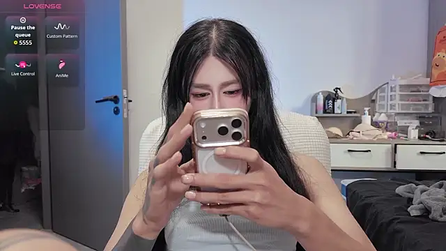 Rainbow-sweet online show from 04/11/26, 05:12