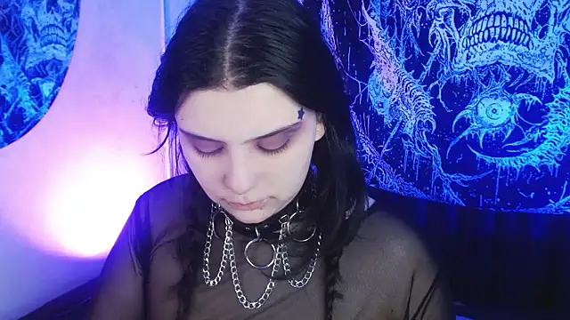 Snapshot of mikaskullcs chatting on 01/09/26, 10:11 mikaskullcs online show from 01/09/26, 10:11