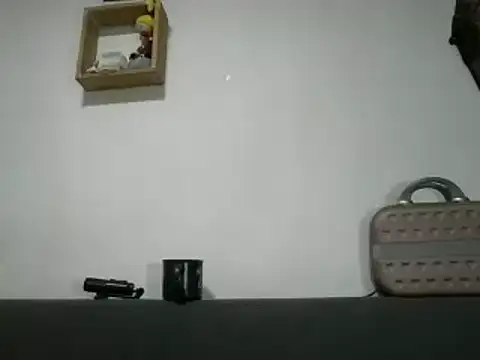 Amadamilf1980 online show from 05/13/26, 04:04