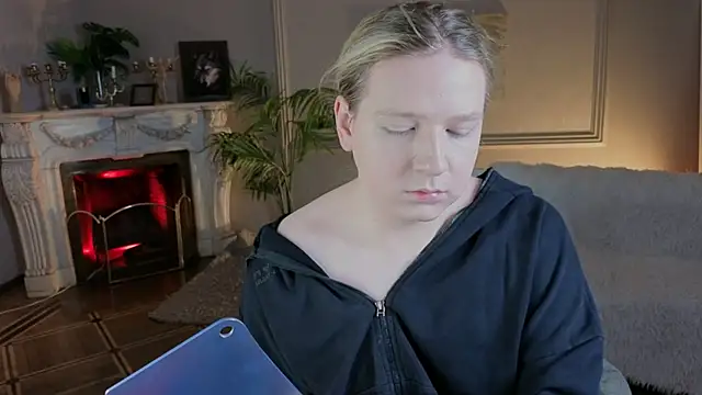 Jes Solar online show from 11/15/25, 10:15