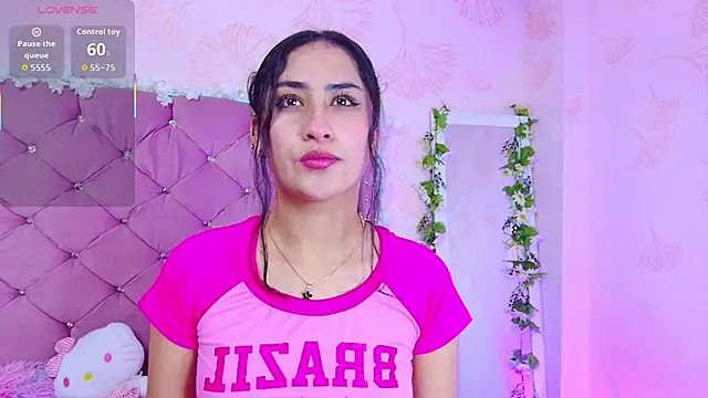 kity x online show from 06/26/26, 06:56