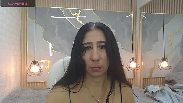 Snapshot of nei_girl chatting on 09/10/25, 10:48 nei girl online show from 09/10/25, 10:48