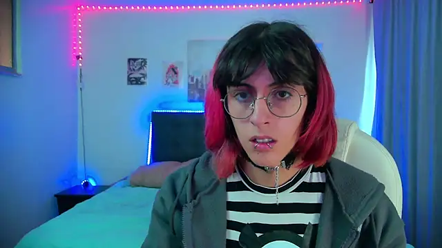 goth minerva online show from 02/11/26, 01:38