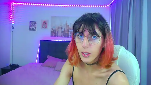 Snapshot of goth_minerva chatting on 04/15/26, 02:02 goth minerva online show from 04/15/26, 02:02