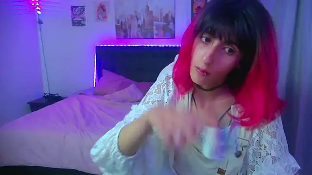 Snapshot of goth_minerva chatting on 04/18/26, 01:26 goth minerva online show from 04/18/26, 01:26