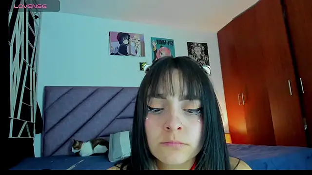 KARINNA  RAVEN online show from 05/17/26, 12:30