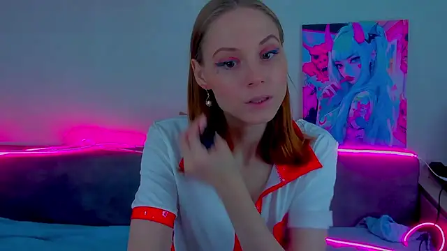Snapshot of Gina_lovelyy chatting on 09/13/25, 03:17 Gina lovelyy online show from 09/13/25, 03:17