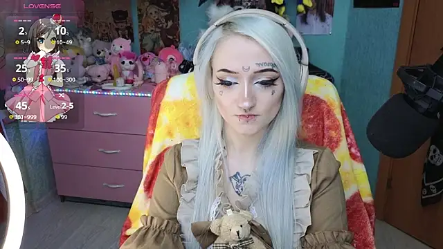 Manuela unicorn online show from 04/27/26, 09:13