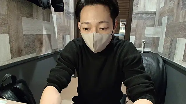 Snapshot of i_am_Hiro chatting on 02/20/26, 04:20 i am Hiro online show from 02/20/26, 04:20