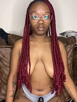 YummyMelanin117 online show from 04/29/26, 05:30