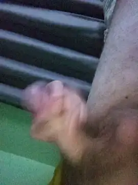 Snapshot of DrShocks chatting on 02/05/26, 03:44 DrShocks online show from 02/05/26, 03:44