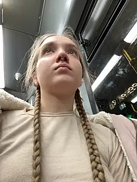 bambi lu online show from 11/14/25, 06:06