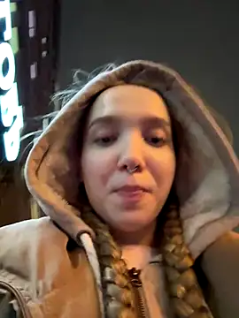 bambi lu online show from 12/03/25, 04:27