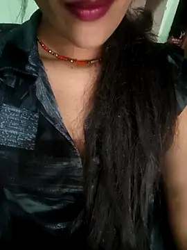 Eshwari Chopra online show from 04/27/26, 06:33