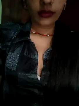 Eshwari Chopra online show from 05/01/26, 02:38
