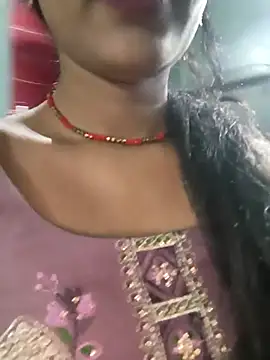 Eshwari Chopra online show from 05/04/26, 02:18