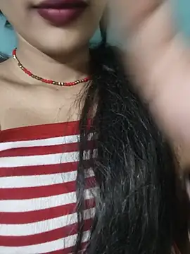 Eshwari Chopra online show from 05/13/26, 02:09