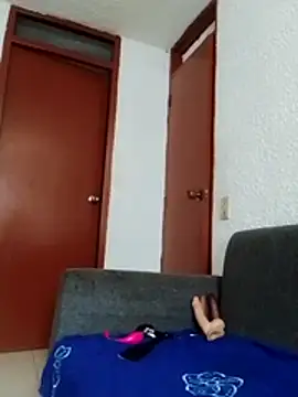 dulcewitch online show from 10/28/25, 02:09