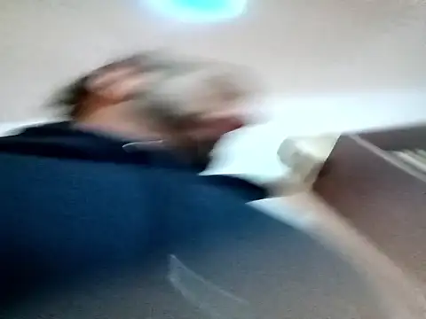 Dokonaly online show from 10/28/25, 03:43