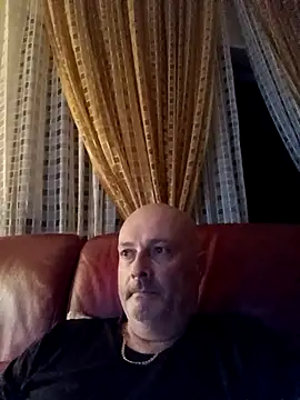 Alexis Bull online show from 09/25/25, 11:19