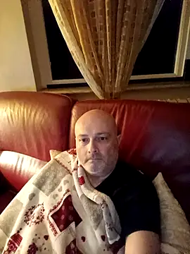 Snapshot of Alexis_Bull chatting on 01/09/26, 12:02 Alexis Bull online show from 01/09/26, 12:02