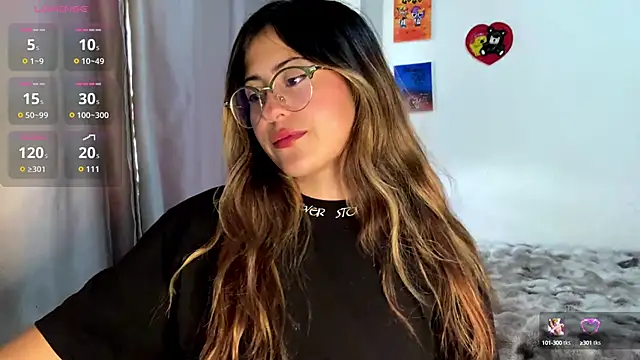 emma  bell  online show from 09/10/25, 07:36