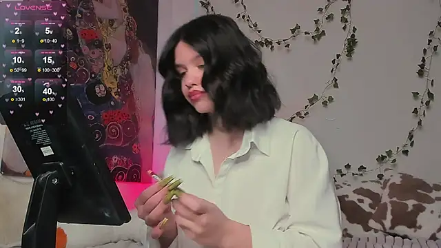 secret princess online show from 03/21/25, 05:54