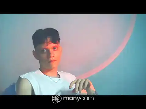 Snapshot of santihot089 chatting on 11/01/25, 11:29 santihot089 online show from 11/01/25, 11:29