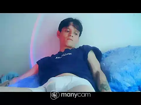 Snapshot of santihot089 chatting on 02/04/26, 08:14 santihot089 online show from 02/04/26, 08:14