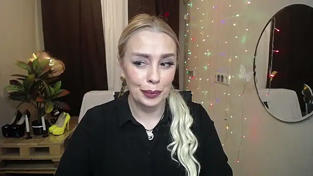 KatrinaCharm online show from 03/22/25, 04:26