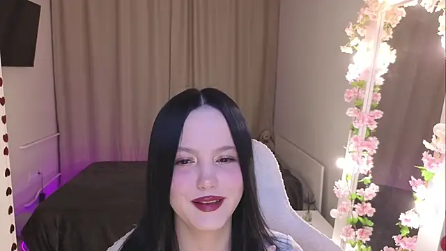 Snapshot of Betty__Davvis chatting on 03/03/26, 03:07 Betty Davvis online show from 03/03/26, 03:07