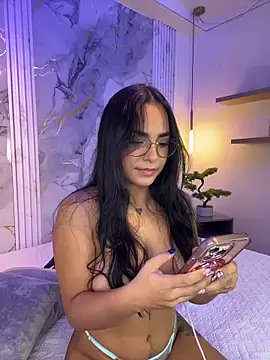 Lenna s online show from 06/03/26, 10:04