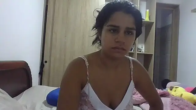 Snapshot of MeliSweet chatting on 11/17/25, 11:16 MeliSweet online show from 11/17/25, 11:16