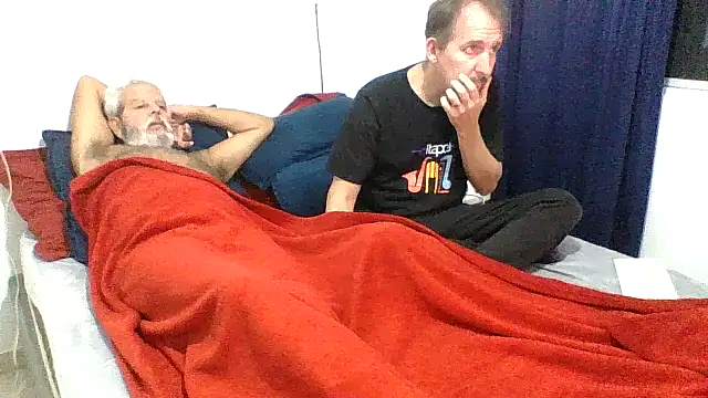 CasalcwBR online show from 05/17/26, 03:37