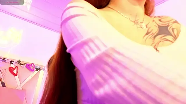 kissy tay online show from 09/13/25, 11:43
