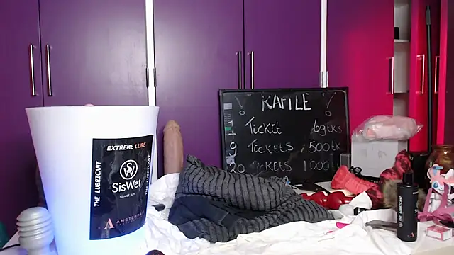 siswett online show from 03/05/25, 06:01