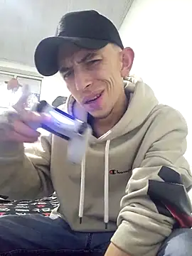 Snapshot of Chris__Jones chatting on 03/20/25, 05:24 Chris Jones online show from 03/20/25, 05:24