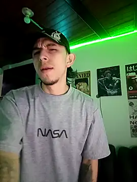 Chris  Jones online show from 04/11/26, 10:25