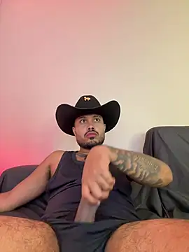 Snapshot of PapiStan chatting on 03/01/26, 06:15 PapiStan online show from 03/01/26, 06:15