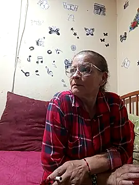 katrina perez online show from 11/18/25, 10:14