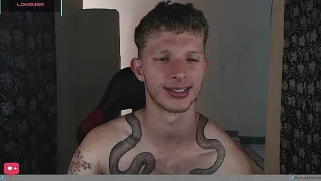 Snapshot of andrewxbi chatting on 07/06/26, 02:25 andrewxbi online show from 07/06/26, 02:25