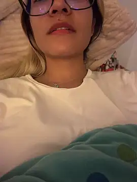 Pretty roxxyy online show from 06/07/26, 11:30