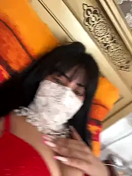 Snapshot of QueenLujaine chatting on 09/12/25, 09:20 QueenLujaine online show from 09/12/25, 09:20