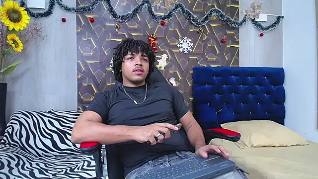 black king 241 online show from 11/28/25, 02:47